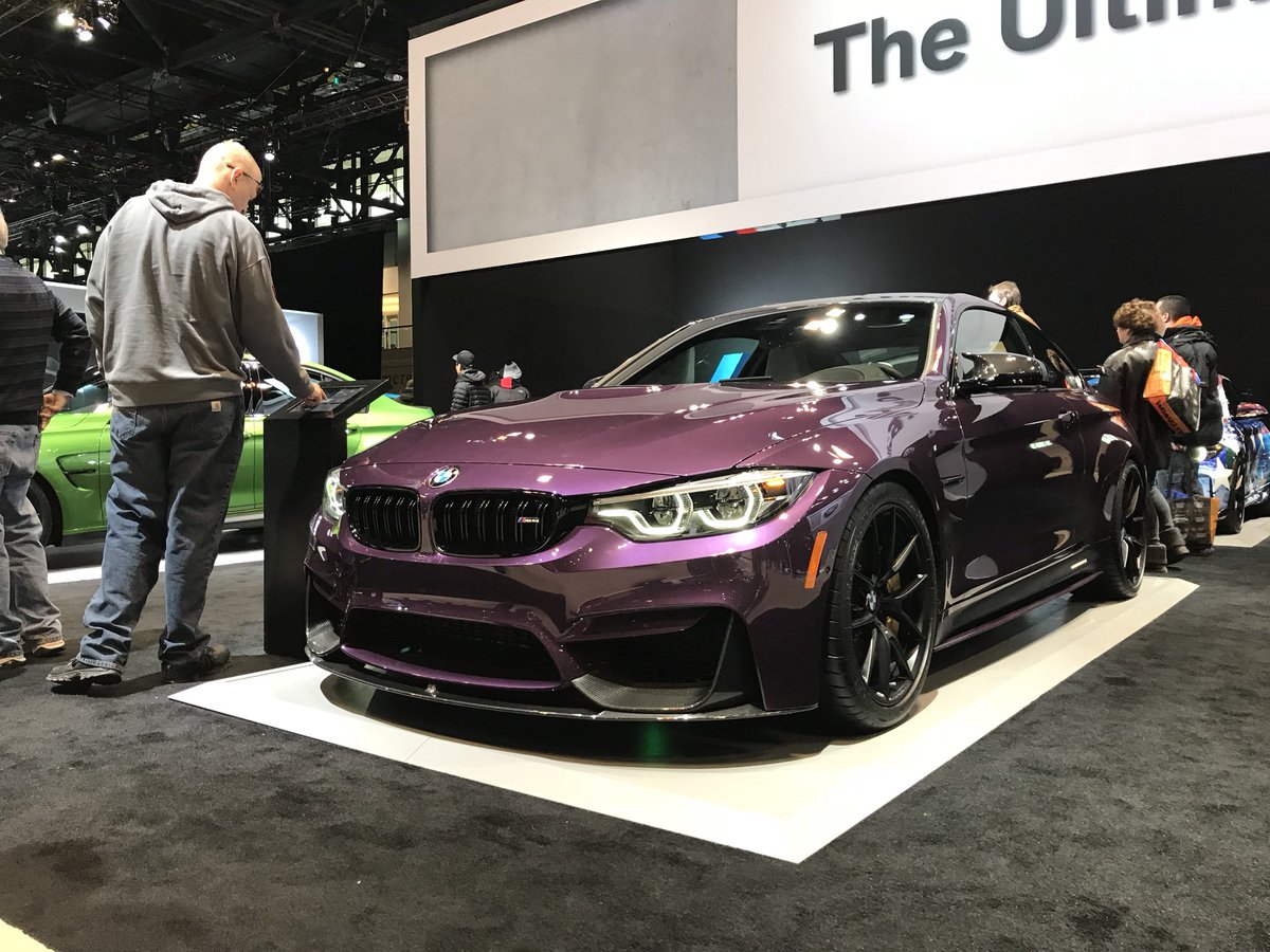 ForbiddnDounut's tweet photo. Kinda fell in love with this car. The color is hard to capture with a photo. #cas18 #XFINITYFast @ChiAutoShow https://t.co/tlSZt1icL8