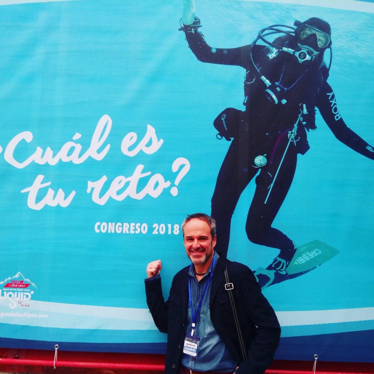 LaCasaRosaLoft's tweet photo. Presentado en Dive Travel Show nuestro proyecto Dive & Draw de buceo, Interpretación y sensibilización medioambiental con Luis Zambrano Valdivia. #divendraw #buceo #ocean #dive #Education #environment https://t.co/mFfAdYcEVn