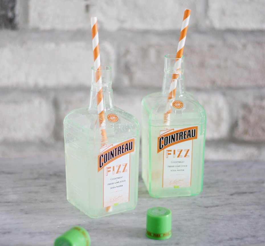 CointreauUK's tweet photo. Join the celebs drinking #CointreauFizz tonight at the #EEBAFTAs. Make it at home with 50ml Cointreau poured over ice, 20ml lime juice topped with 100ml sparkling water and garnish with an orange wedge. And the winner is... #CointreauFizz 📷 https://t.co/v5rKshknqq https://t.co/vY9c7Wy7RX