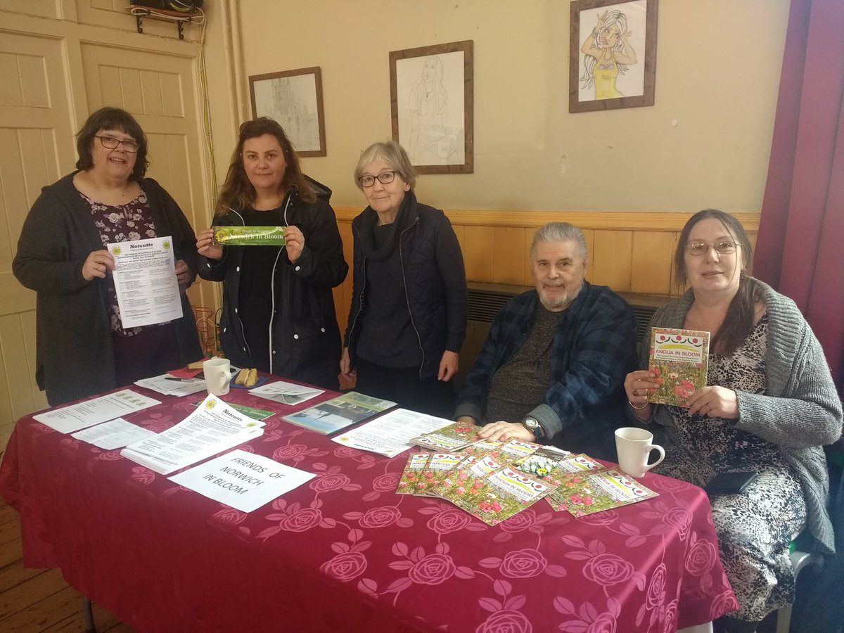 Good morning canvassing in <a href="/SewellLabour/">Sewell Labour Party</a> with @bc_sewell @LabKarenDavis and Ed <a href="/Ed08jun1977/">Edmund Coleshill</a> , Matthew Packer, Bridget and Ian.  <a href="/WensumLabour/">Wensum Labour</a> , <a href="/NorfolkLabourCC/">Norfolk Labour</a>  and <a href="/SilverRdCentre/">SilverRdCommCentre</a> for the Seedswap <a href="/FNIB2017/">FNIB</a>