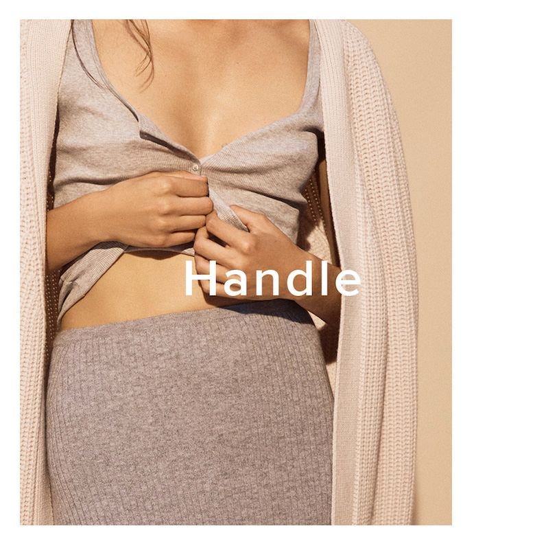 Handle / adjective / the characterisation of a fabric's properties... and what gets us out of bed in the morning.buff.ly/2EtX5ZH #DressBetter