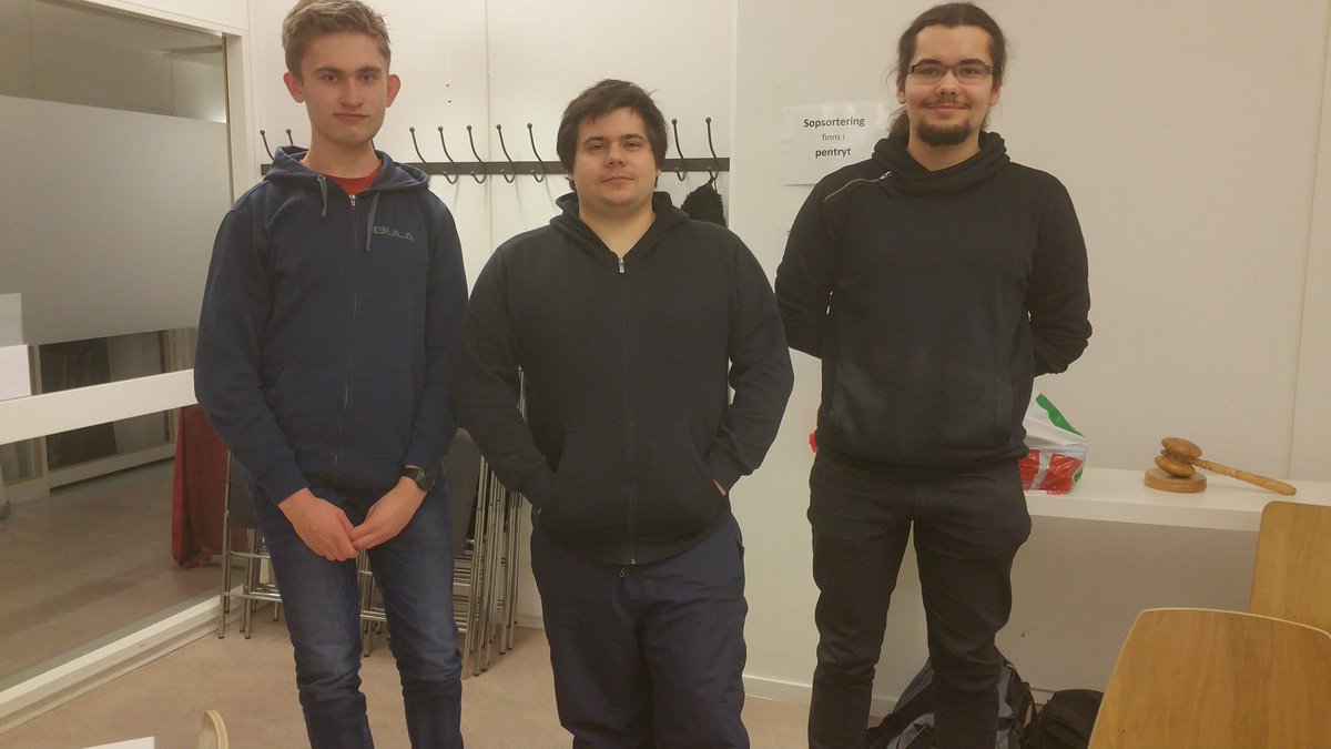 OrebroEsport's tweet photo. Tack till alla som var med på vår #Hearthstone turnering idag och stort grattis till vinnarna!
#HS #ESport #ESportlov #Sportlov #Örebro https://t.co/tA9zeoJofa