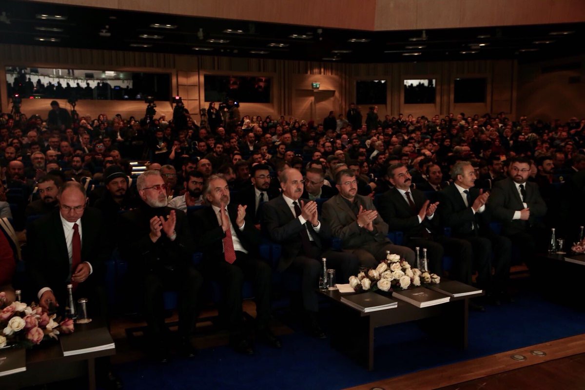 Peygamber sevdalısı sinemacıları Alemlere Rahmet Uluslararası Kısa Film Yarışmasında buluşturan Siyer Vakfı'nı ve bu anlamlı yarışmaya katılan tüm adayları tebrik ediyorum.