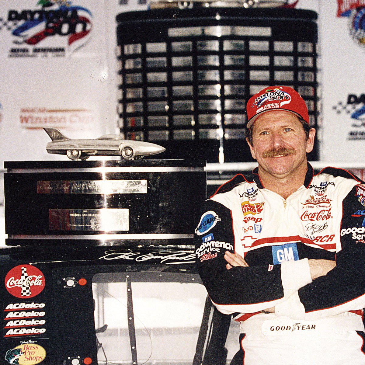 Fans have chosen Dale Earnhardt's 1998 victory as the best Daytona ...
