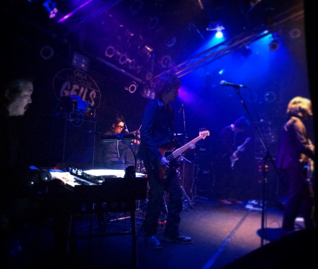 SxSxBxExTx's tweet photo. 生き様に惚れる人間ってそうそういない。
ありがたい事にそういう人が何人かいる。
良いステージを見せていただきました。
#LewBees https://t.co/84cjzGoMmw