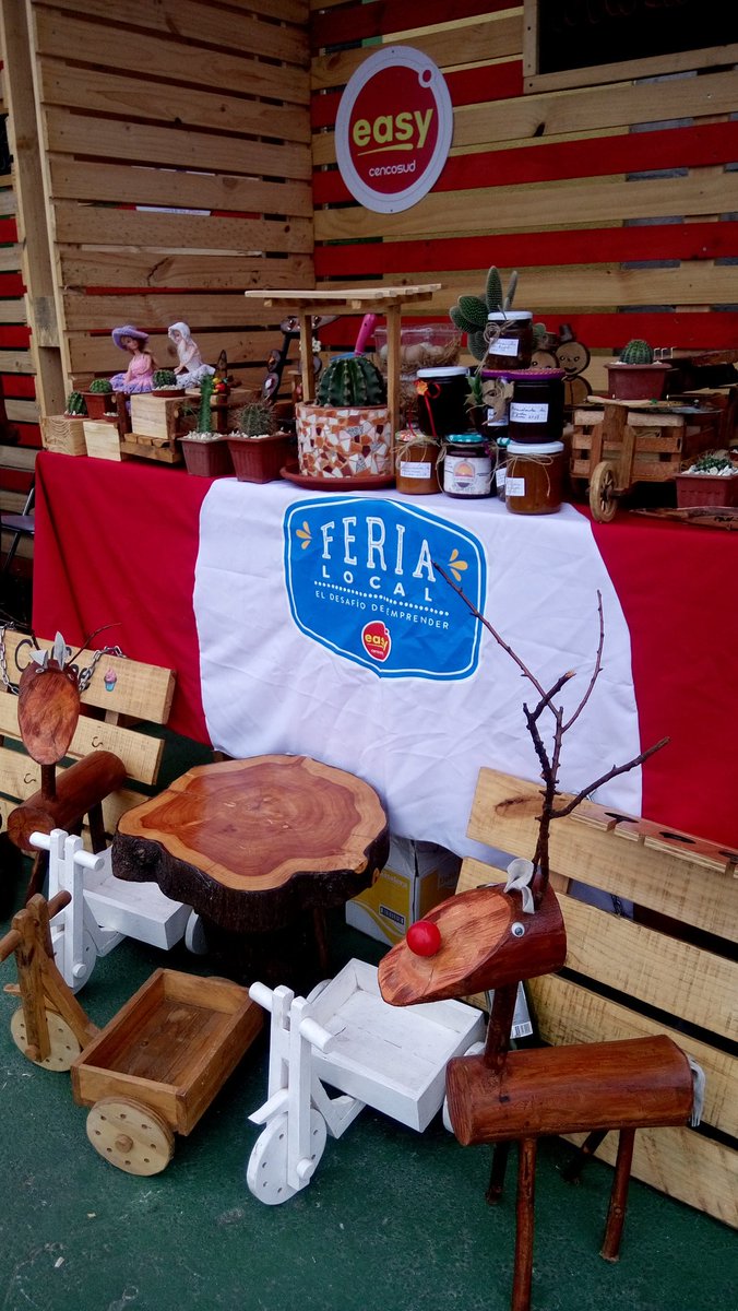 chef_edgardo's tweet photo. No se olvide último día al costado de la entrada principal del #Easy, en la @LaSerena_Chile , productores emprendedores en #FeriaLocal
"El desafio de emprender" , estarán hasta las 20:00 vistilos grandes novedades .!!😊👏👏 @Ju_carvajal @TiraTuDato https://t.co/z06CUMbxbz