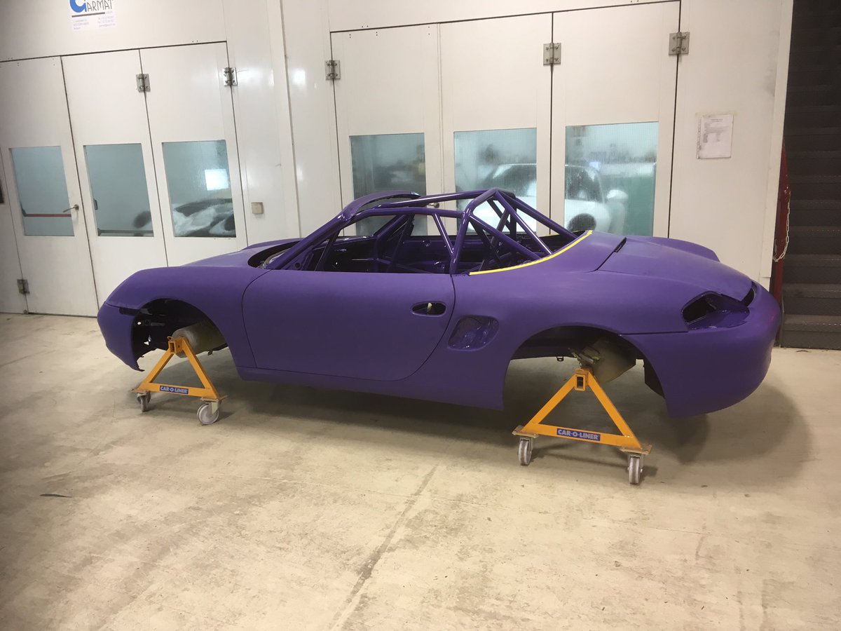 PorscheRetail's tweet image. Ready for the iconic ‘Hippie’ Porsche 917 design

Classic #Restoracing 🏁#986Boxster #Boxster