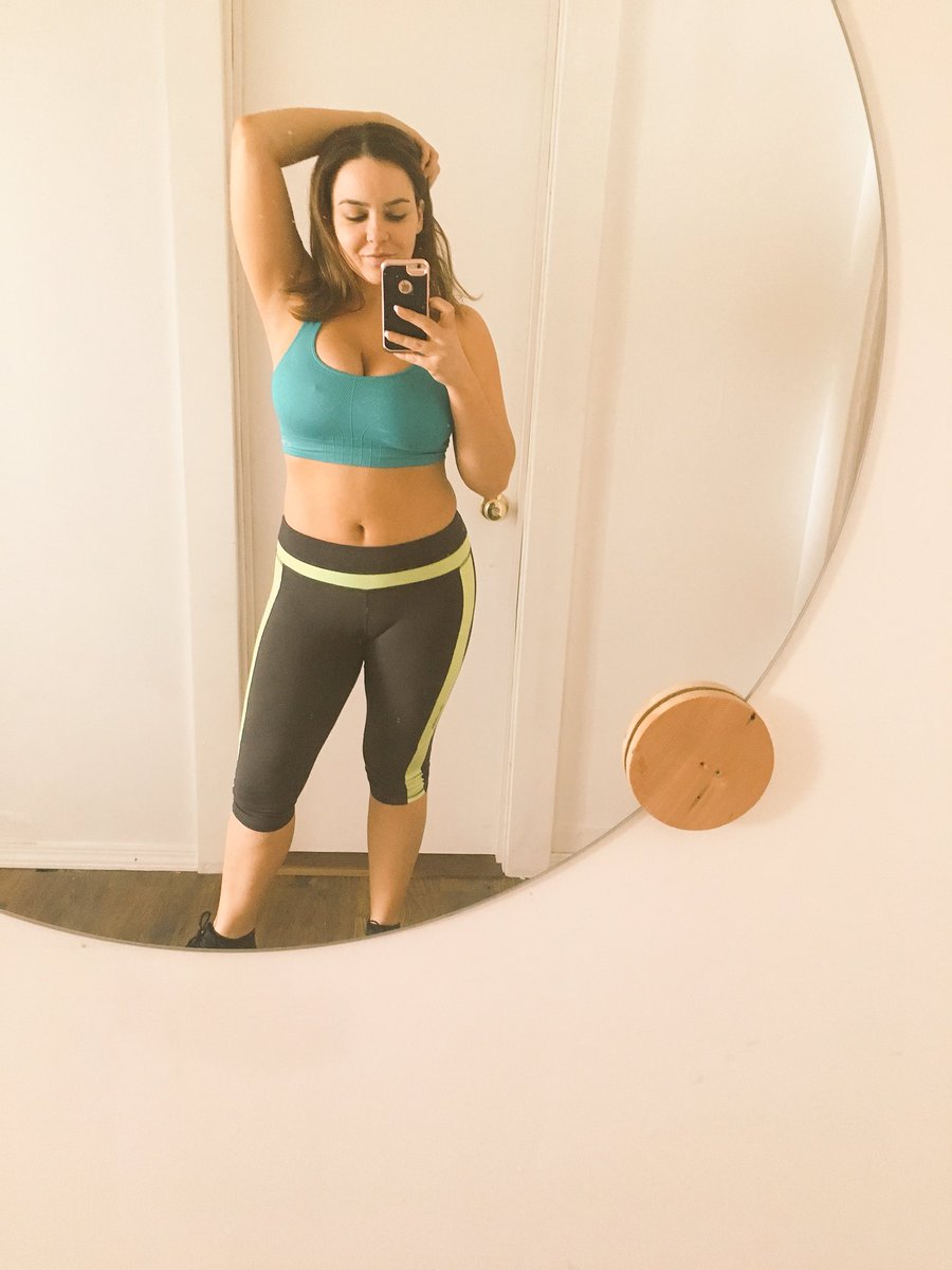 Natasha Nice 🇫🇷🇨🇺🇺🇸 on X: Feeling colorful today 🤓#gymtime  t.coGZESeiwYQ8  X