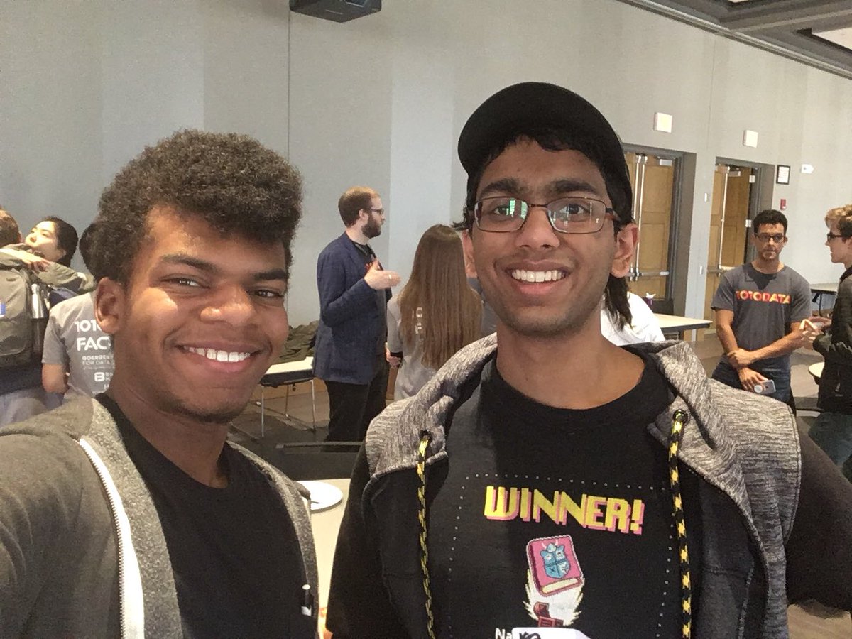 jspann__'s tweet image. Beyond excited that I got to meet such innovative students from other schools and learn about the interesting ideas that everyone has! Everything is better when you&apos;re doing it with new friends! #DandyHacks