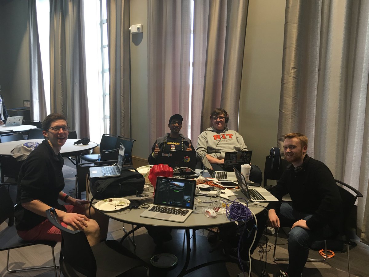 jspann__'s tweet image. Beyond excited that I got to meet such innovative students from other schools and learn about the interesting ideas that everyone has! Everything is better when you&apos;re doing it with new friends! #DandyHacks