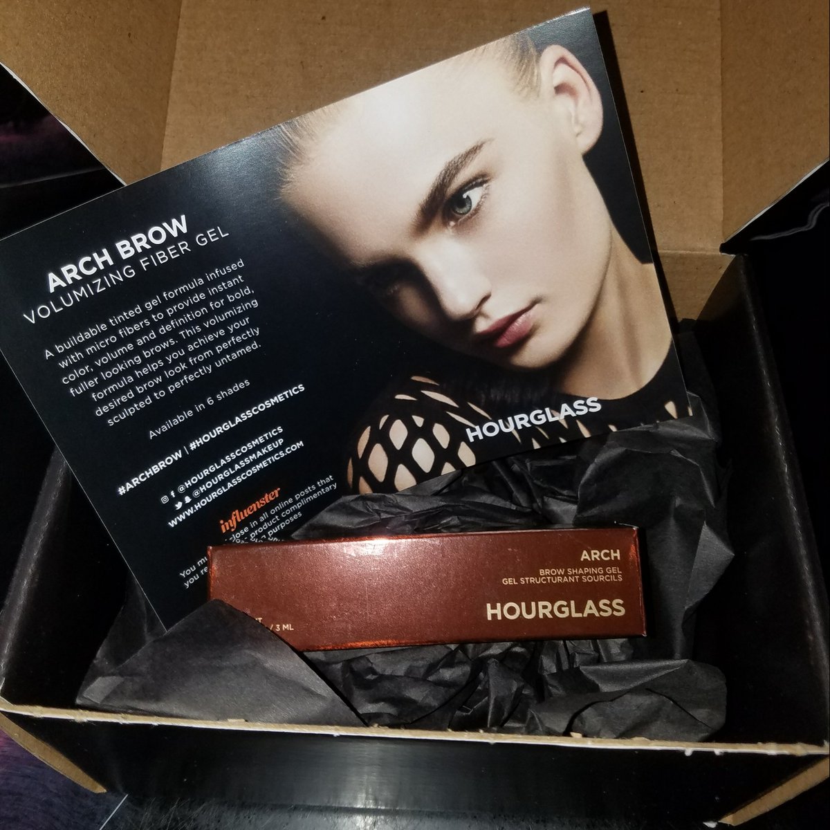kate_0703's tweet photo. got my voxbox! https://t.co/ewrHUcH2WR