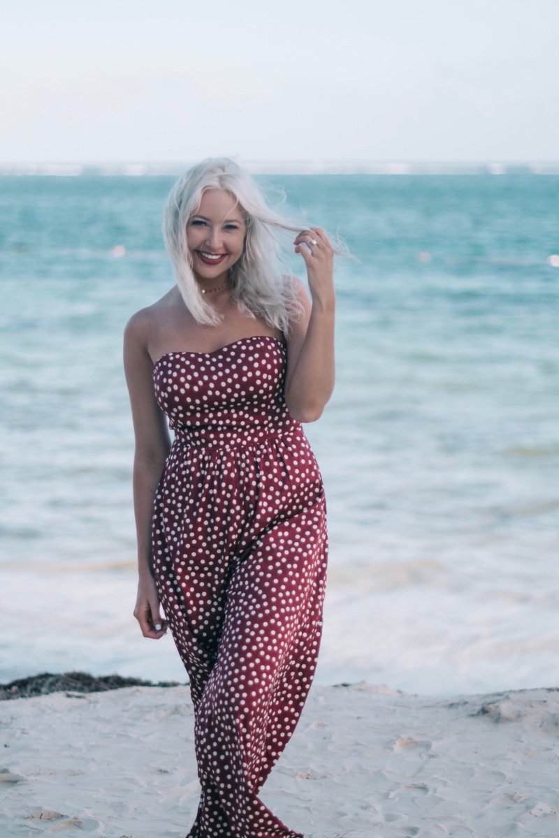 shoppinkdoor's tweet photo. RT if you need the sands of time jumpsuit for your next beach vacation! available in store and online now🌺 https://t.co/vHUIrhgPC4 https://t.co/frbSismLmn