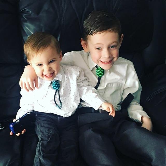 NeckKnack's tweet image. My littlest clients in their new custom ties #cutekids #boloties #boysfashion