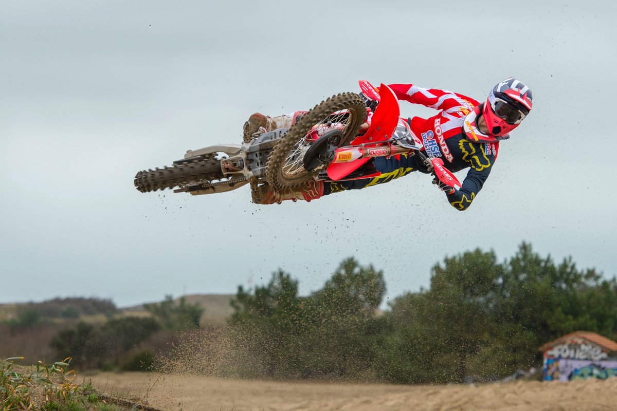 motocrossvice's tweet photo. It seems that Tim Gajser did not sustain any serious injuries in that crash earlier today, which squashes some of the rumours that are circulating. https://t.co/Jdu74UJwYB https://t.co/RZSg6EEKlv