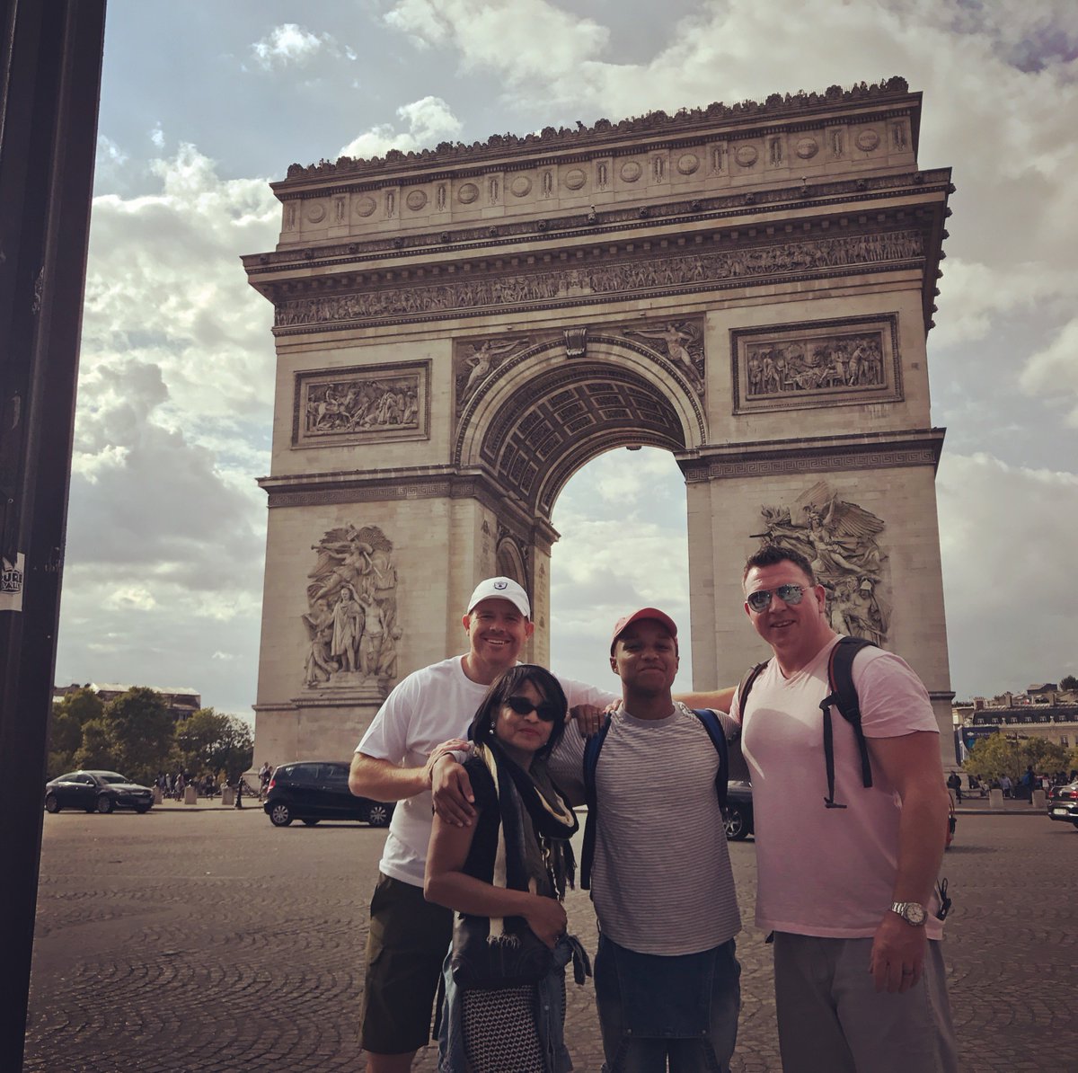 takeatripfdn's tweet photo. A few highlights from this life-changing trip to #Paris. Seeing the world &amp; experiencing new cultures expands the mind &amp; changes you in ways you didn't expect. We are humbled to be able to provide this experience to those who would otherwise never have the opportunity to do so. https://t.co/ira79neC4r