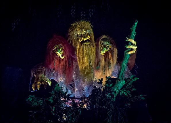 WhatsDisPod's tweet photo. You are not the first to pass this way, nor shall ye be the last. This week for Episode 40 we are going all #Norway! ... https://t.co/HSi6DykL5m #Disney_World #Epcot #Spelmanns_Gledje #Spirit_Of_Norway #Walt_Disney_World #Wdw #Whats_Dis #Willard_Scott #World_Showcase ... https://t.co/nTIwBq58sn