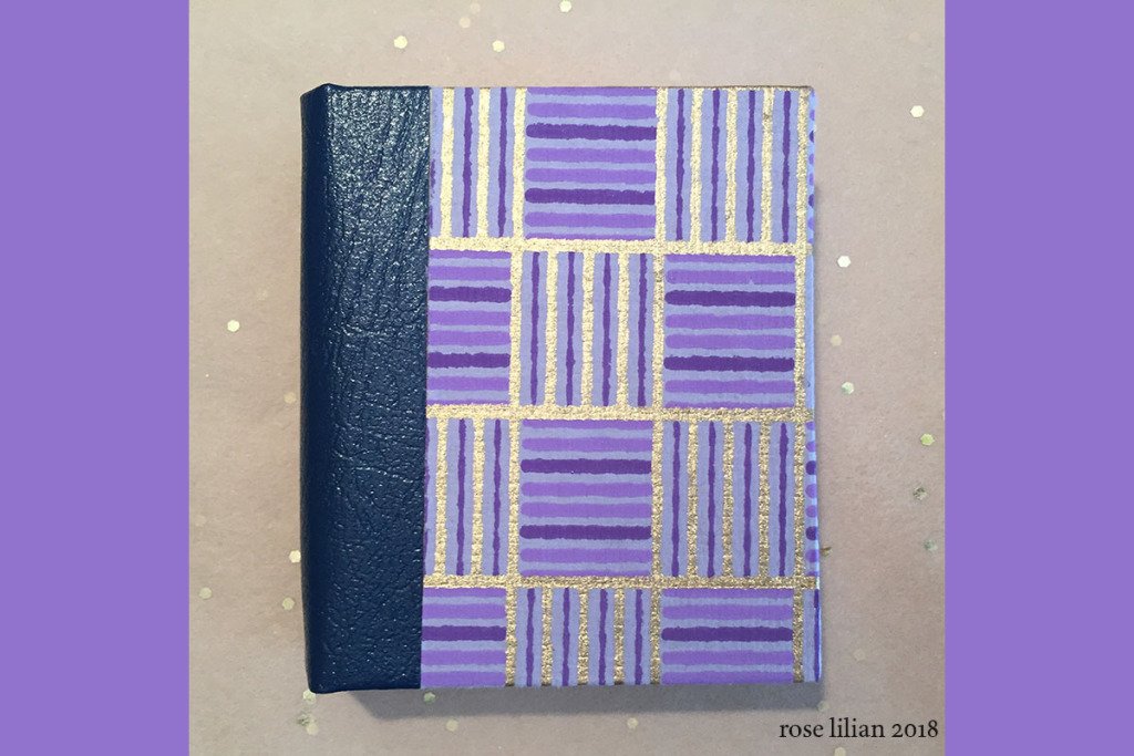 Received my beautifully bound copy of μtxt 3 - my #tinystuff making its way into the world. #medusaslaughpress #fiction #story #medusalaugh sparkingtheflash.wordpress.com/2018/02/19/med…