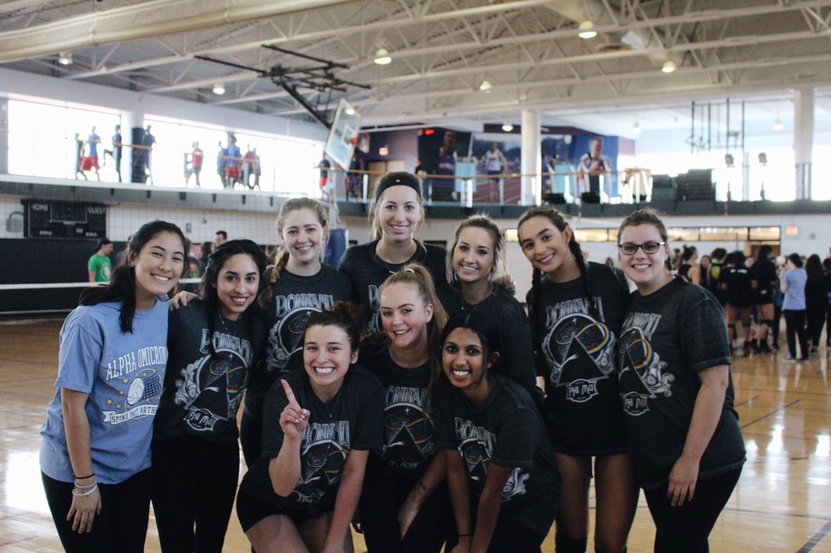 AOIIDePaul's tweet photo. we had so much fun at our Spike Out Arthritis event on Friday! sending love to all the teams who made our event so special💙 https://t.co/hDFggDnFig