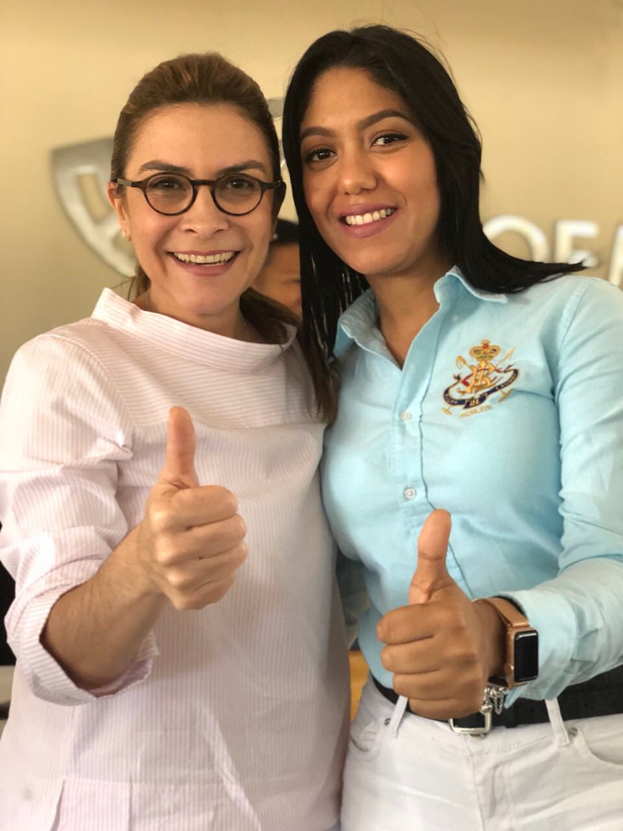 CarolinaMejiaG's tweet photo. Desde la Romana se siente la decisión de las bases de nuestro partido... construir el #PRM de la unidad, respeto, modernidad, compañerismo y vocación de poder. Nadie quiere las dinámicas negativas del pasado; construyamos JUNTOS la victoria! #CarolinaSecretariaGeneral #Vota3 https://t.co/8lhM3ZBq1C
