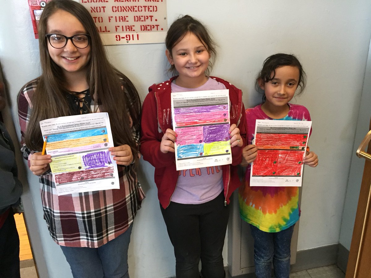 AshleaVilello's tweet photo. @PorterElemSCSD 4th grade pandas from multiple classes proudly finish their ELA personalized playlists! A completed playlist earns you a picture and a spot on our #PandaPL WOW work board! How many pictures will you earn @SyracuseSchools scholars? #SyraFuse https://t.co/B9T5n7qUd9
