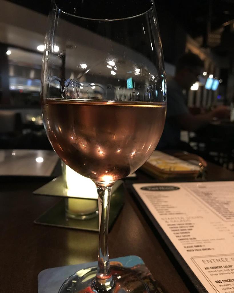 YardHouse's tweet photo. Join us?

#NationalDrinkWineDay🍷 https://t.co/TnBBWTxN3r