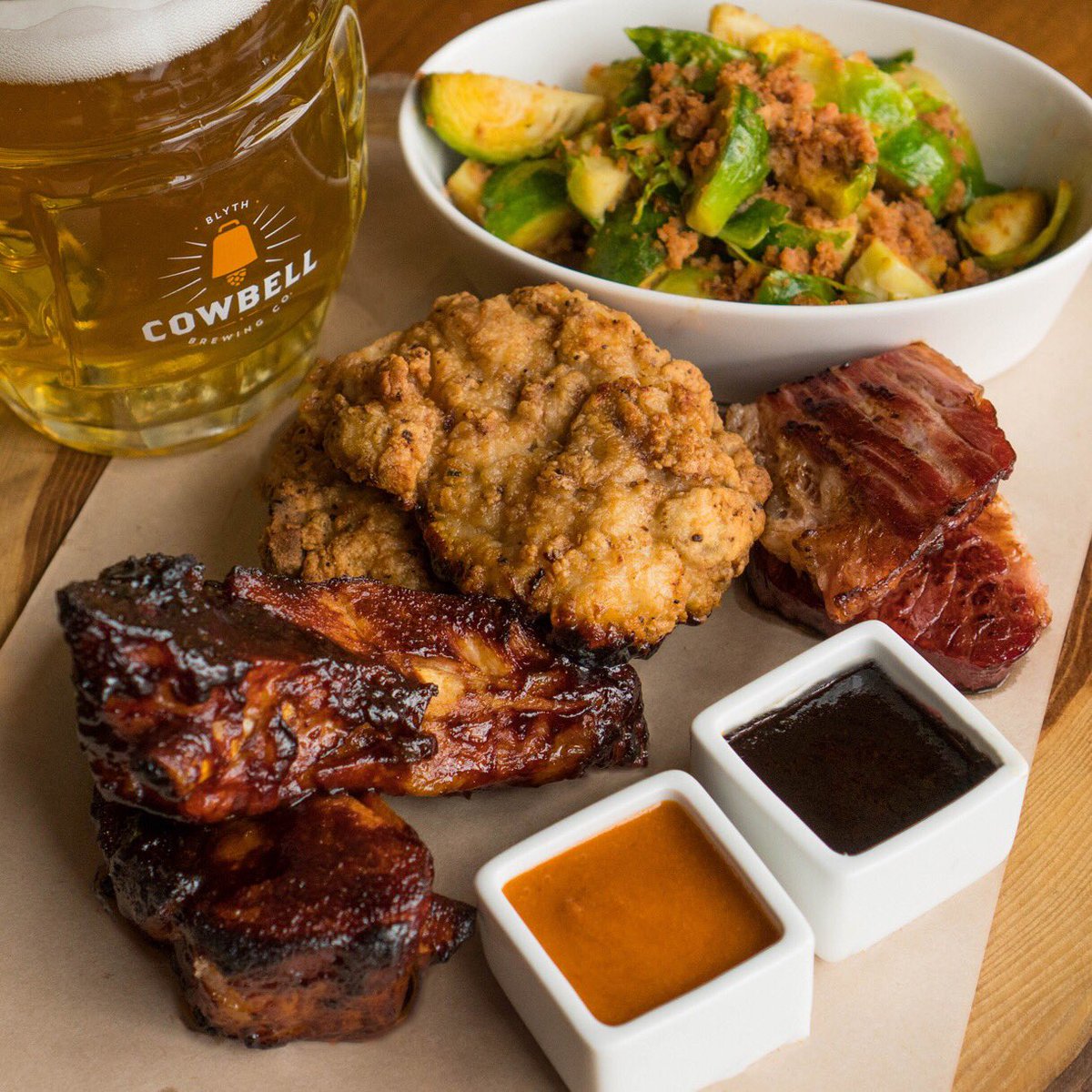 CowbellBrewing's tweet photo. Our new #menu includes some enticing additions! Chicken &amp; Waffles, Seasonal Salad, Kettle Chip Nachos &amp; Farmer's Platter. #newmenu #foodie #goodeats #NomNom #CowbellKitchen #BlythON #MoreCowbell https://t.co/olYqOWLCNS