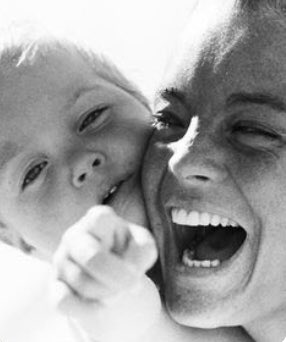 serialmother's tweet photo. La joie. La beauté . Le chic. #romyschneider #merecourage https://t.co/Yy7LWpWcwQ