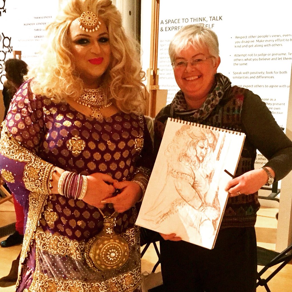 ClareWassermann's tweet photo. @MarDixon @Jo_annLloyd @BM_AG Yes fabulous #draganddraw day yesterday there. Loved it https://t.co/IdUc7vJusS
