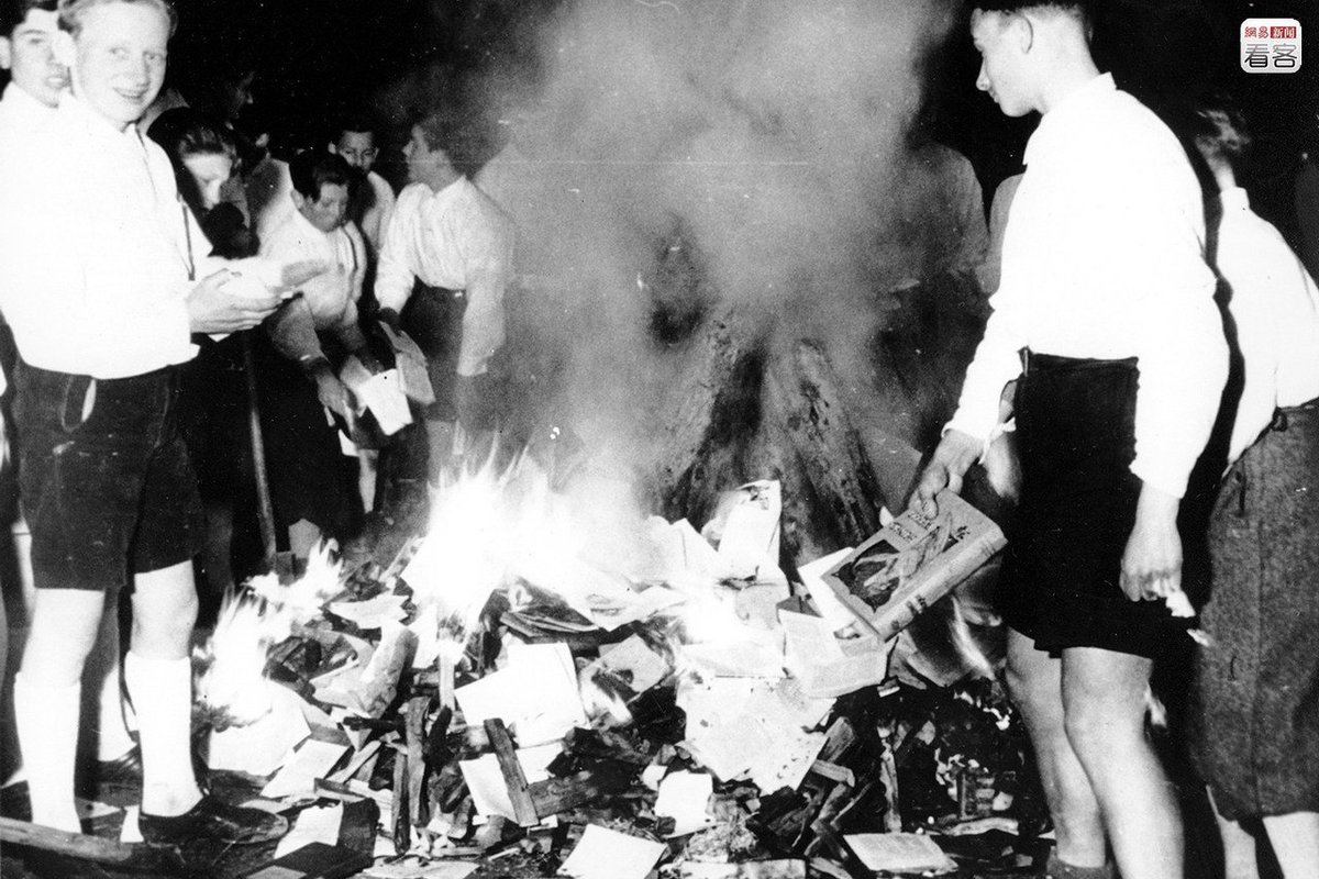 #Members of the #NaziYouth participate in burning of books or...: Members of the Nazi Youth participate in burning of books or ‘#Buecherverbrennung’ in #Salzburg, #Austria on April 30, #1938 via reddit dlvr.it/QGtSWd