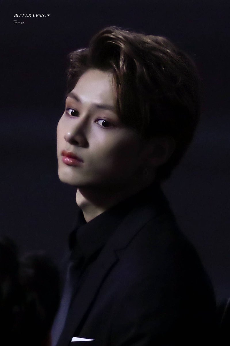junhuiarchive's tweet photo. 180214 
#세븐틴 #SEVENTEEN #준 #JUN https://t.co/Ol3olbwfKo