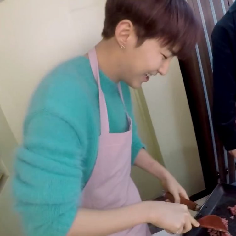 low quality hoshi (@lowquaiityhoshi) on Twitter photo 