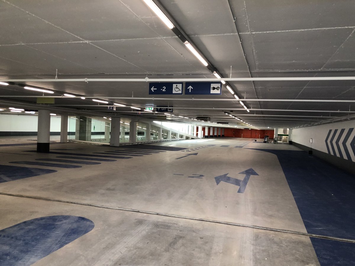 Mooie nieuwe parkeergarage <a href="/Pontsteiger/">Pontsteiger</a>