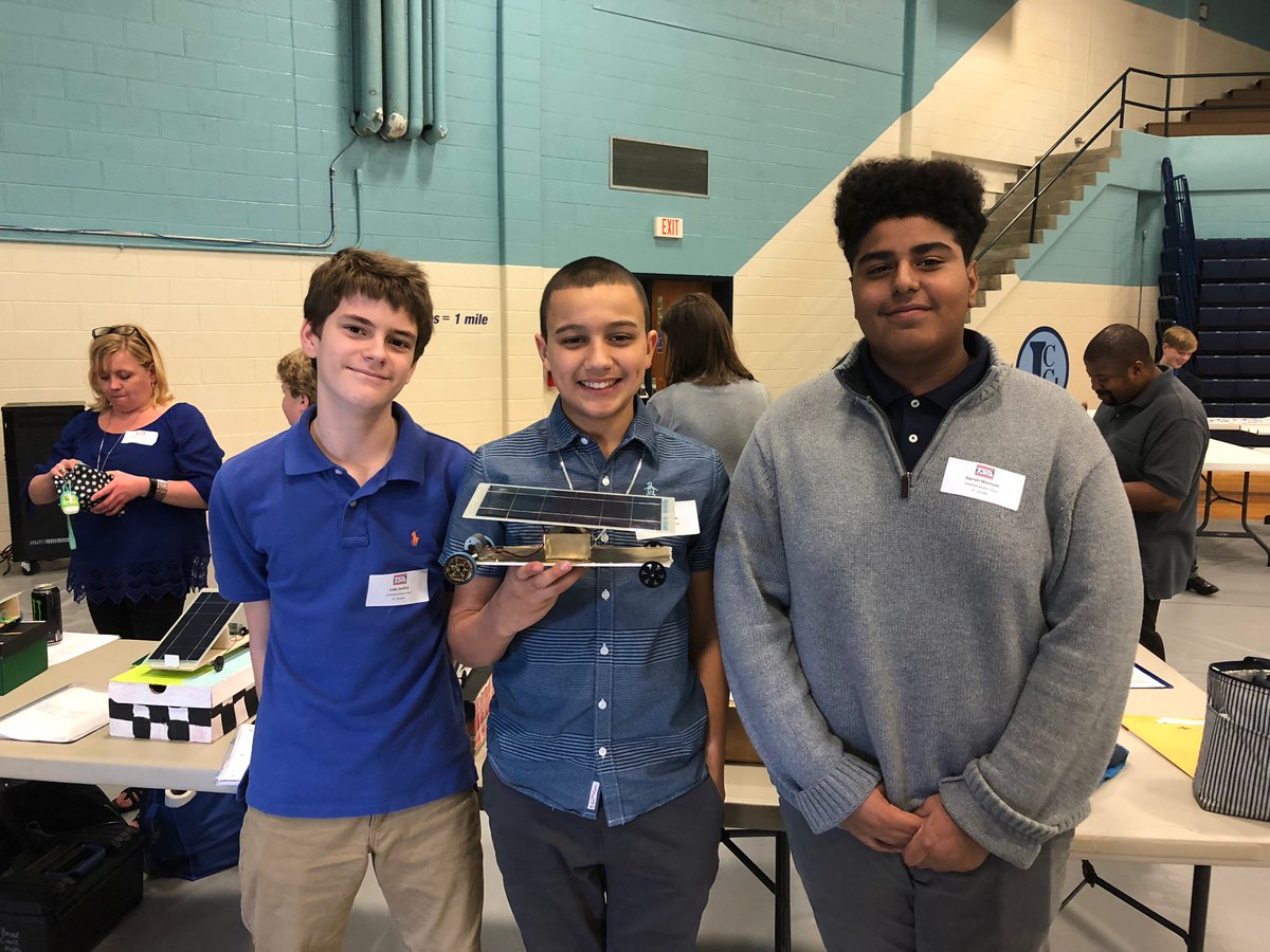 SmMSKnights's tweet photo. Shout out to @SmMSKnights 8th Grade Students, Luke Jenkins, George Brewer, & Darren Morrison, for competing at the Junior Solar Sprint Challenge at Lenoir Community College Friday. #FirstTimeCompeting #DesignedAGreatCar #KnightPride #KnightLife https://t.co/wsCnoDBuZz
