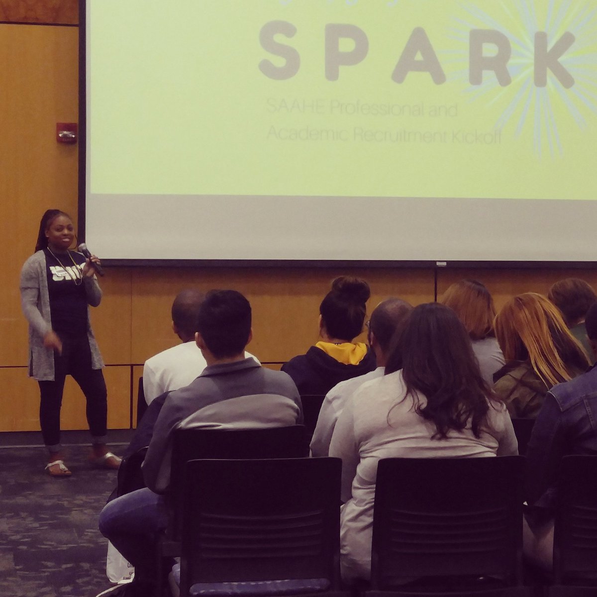 UNCG_OLCE's tweet photo. GA for Leader Development Kynnith sharing the OLSL β€loveβ€ with a new cohort of SAAHE candidates at SPARK. #LeadatG #UNCG https://t.co/2iq2onMNsk