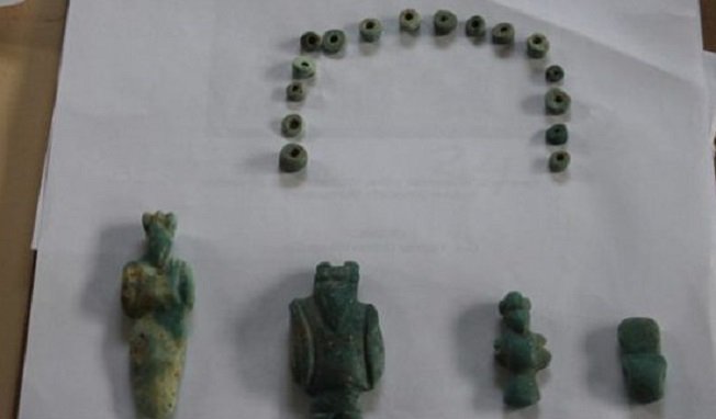 UltimaHoracom's tweet photo. 13 piezas históricas, que guardan restos de una desconocida civilización, han sido halladas y restauradas por expertos en Honduras.
▶️ https://t.co/mrITEpzduT https://t.co/SrzURLED6z