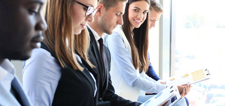 LandmarkMakers's tweet photo. HR is taking a more human-centered approach in 2018 https://t.co/GJHqEQ1Fhb #SHRM #F4F #HR #Human #Approach #2018 #Workers #Employees #Employers #HiringNow https://t.co/uNhPfmskyh