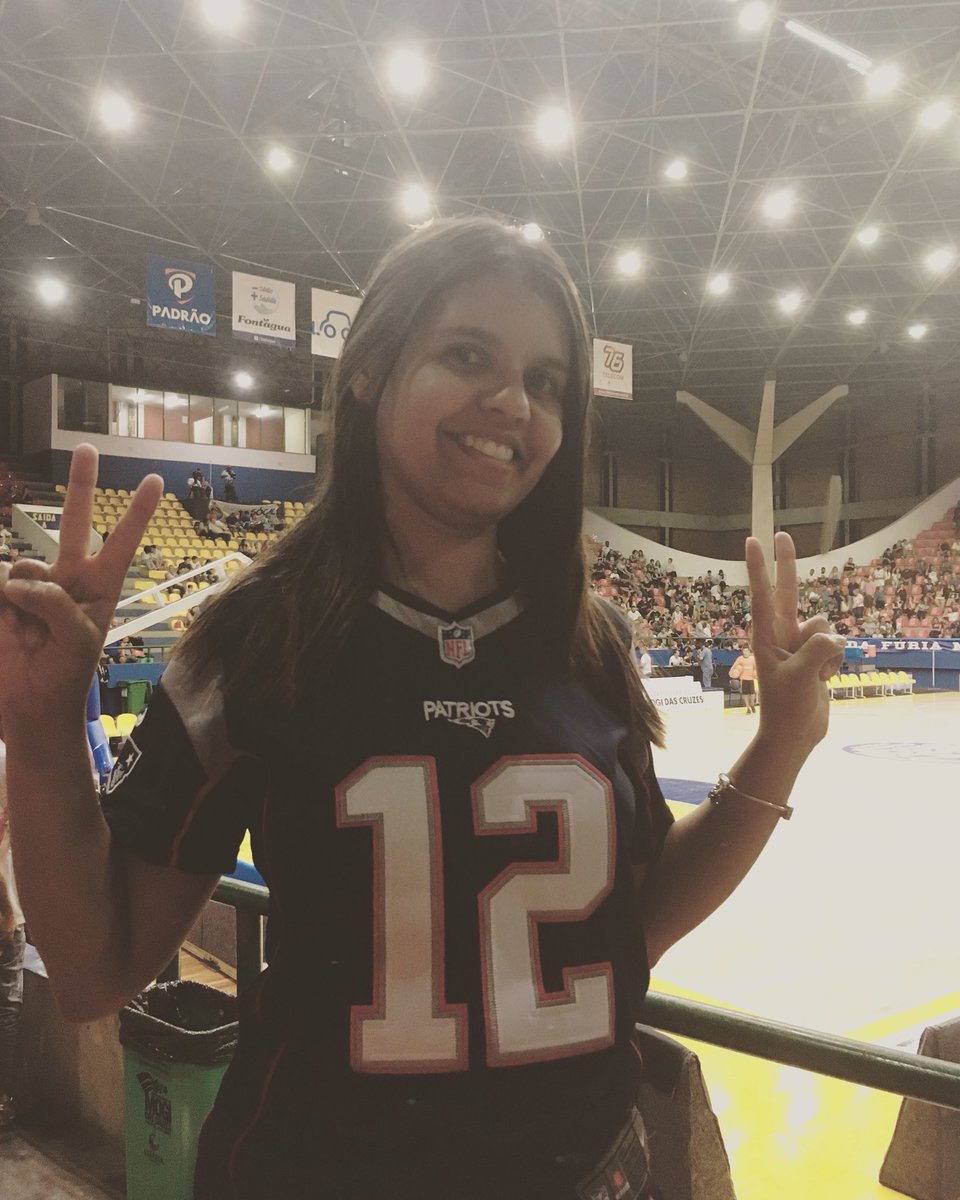 juferreirabio's tweet photo. Como quem está com saudades da nfl vai a todos os lugares ... vendo o jogo do Mogi basquete !!! @NacaoPatriotsBr @Patriots @patriotsbrasil #voltanfl #vemsuperbowl https://t.co/4VB7OIrzOF