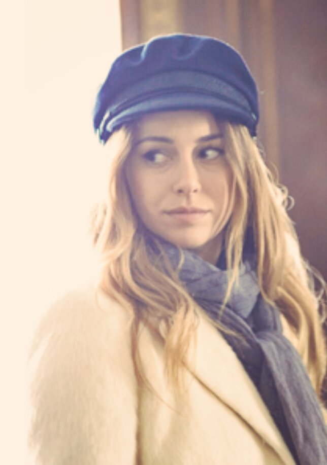 BandsBooks's tweet photo. 3- Blanca Suárez
-Me encanta en todas las series y películas donde aparece.❤
- Tiene muchísima personalidad actuando😍😍
-Es una diosaaa👸 https://t.co/CAzzItKBmo