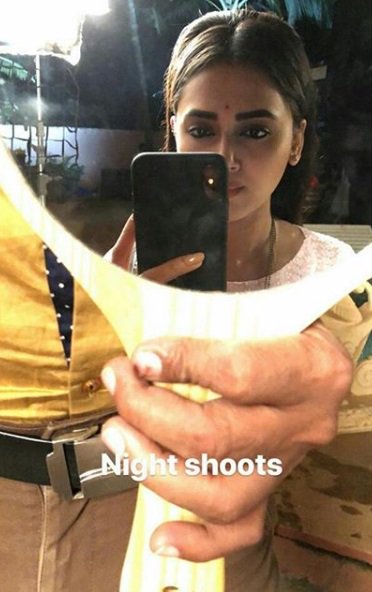 DiRaFC1's tweet photo. #RishtaLikhengeHumNaya
#TejaswiPrakash #RohitSuchanti #TejIt #TeHit
#Diya #Ratan #DiyaRatanSingh #DiRa 
New insta our rani teju
❤️😚😚❤️😚 https://t.co/jweFVvXlvB
