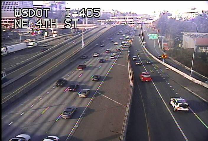 wsdot_traffic's tweet photo. UPDATE: Currently a 2-mile backup on WB I-90. Seeing minor slowdowns on NB I-405 as drivers use WB SR 520 as an alternate route. https://t.co/1PqtVznrqn