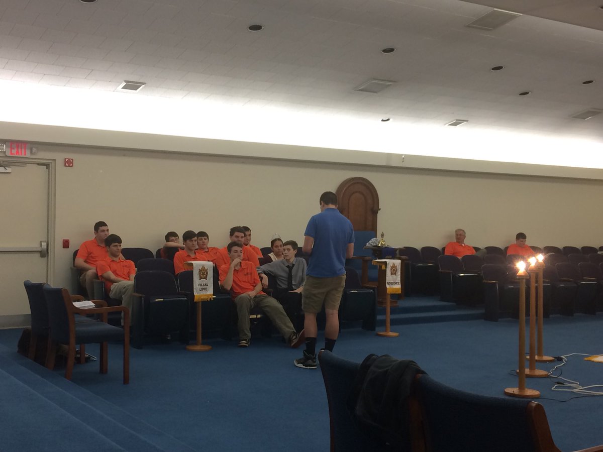 DeMolayWM's tweet image. Brother Andy S. is giving a history of Veterans and Memorial Days as an observance of Patriots Day