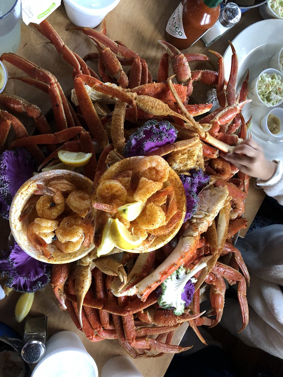 michell08888564's tweet image. Panza llena corazón contento! ❤️