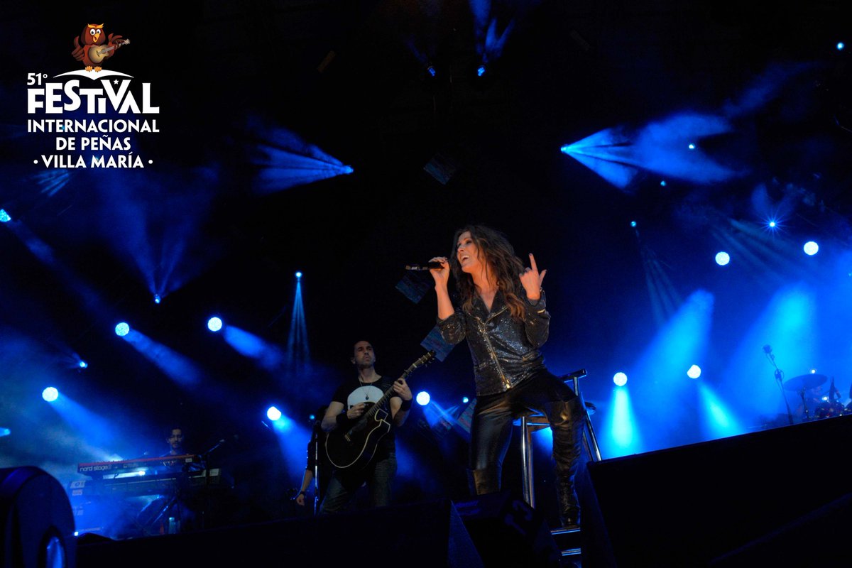 AnfiVillaMaria's tweet photo. ¡Que gran show el de @_MaluOficial_ ! Fue la encargada de la apertura del #VillaMaria2018 https://t.co/2klfNm4lRh