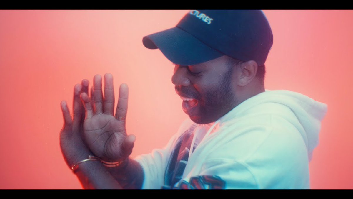 MovieTrailers00's tweet photo. Kelly Clarkson's "Medicine" Cover by Todrick Hall https://t.co/ZDa26S8ACH https://t.co/XLzCiOfZ00