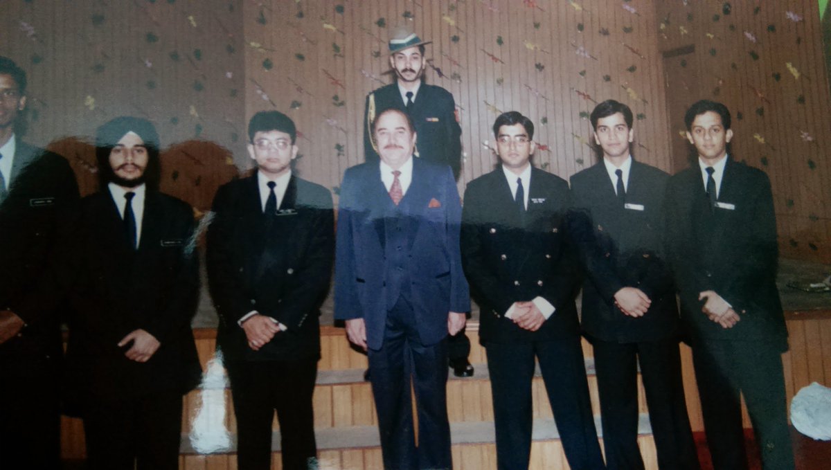 ChefKunalKapur's tweet photo. From working at outdoor catering for 150 rupees to managing the most successful hospitality business, we have come a long way brothers @Tapanpiplani #AmitSachdeva #AshishRajput #Channi #IhmChd
#FlashBack https://t.co/ys57OgTRgP