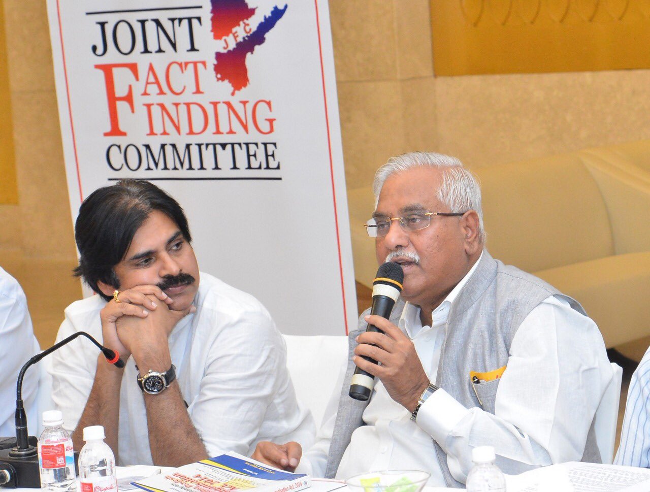 DWX78rWVwAEJ1kh.jpg:large