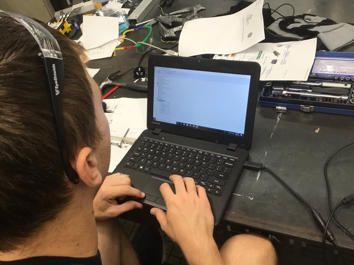 team6524's tweet photo. Just a bit of what's happening today. #STEM https://t.co/YhFmOV0V6U