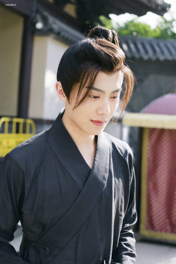 tarntarn_28's tweet photo. บอกอิแม่ทีว่ายัยหนูไม่ได้เป็นสาวน้อยปลอมตัวมาใช่มั้ยลูก >.< จะสวยเกินไปแล้วววววว
#LeoLucas https://t.co/81RSE5XifF