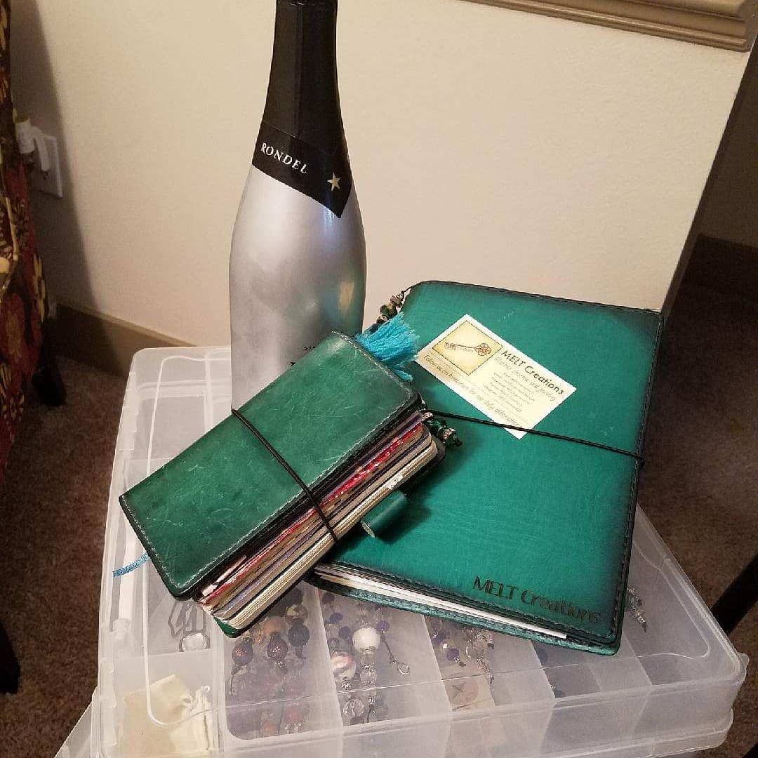 MELT_Creations's tweet image. It's been a fun and crazy weekend getting our shop set up, but we're delighted to announce @MELT_Creations is open for business! Find us on Etsy here! etsy.com/shop/MELTcreat… #BuJo #TravelersNotebook #Journaling #JournalingLife