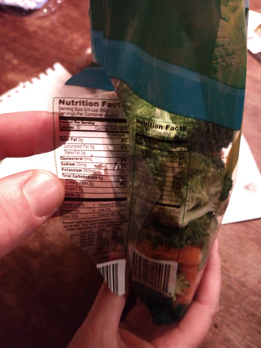 KodiakBerry's tweet photo. When all you want is vegetables and you find a piece of plastic mixed in... @GreenGiant #Howdthisgethere? https://t.co/B7MR1lFYqN